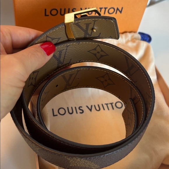 Louis Vuitton M0149 Santur LV Iconic 30MM Reversible Belt Brown - Picture 7 of 8